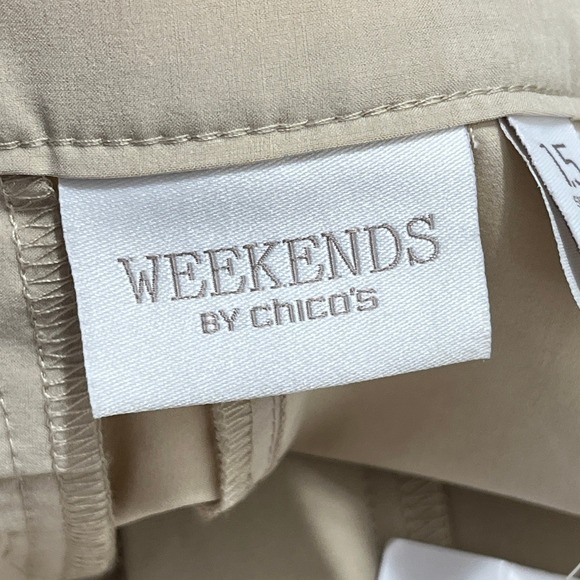 Chicos Zenergy Neema Shorts Performance Stretch Pockets Sz M Womens - Picture 3 of 16